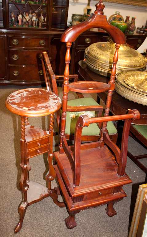 Appraisal: Georgian style mahogany wig stand and a Chippendale style valet