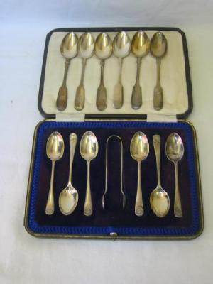 Appraisal: A SET OF SIX TEASPOONS AND TONGS in Old English