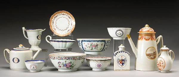 Appraisal: A grouping of twelve pieces of Chinese export porcelain th