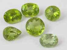 Appraisal: A quantity of loose polished peridots approx carats