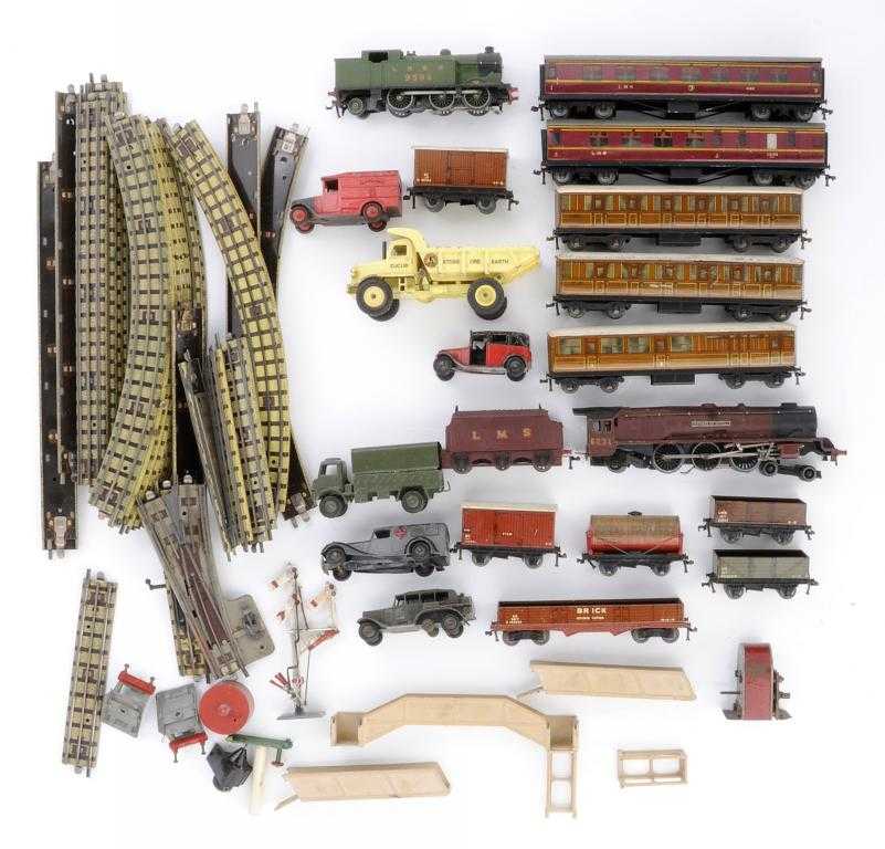 Appraisal: TRAINS A QUANTITY OF HORNBY DUBLO including LMS Class Duchess