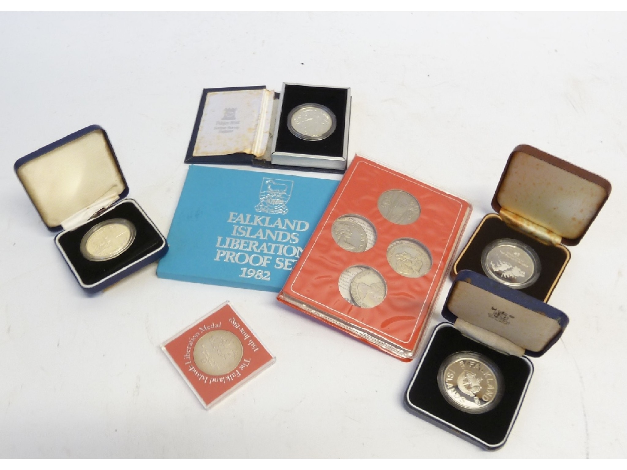 Appraisal: THREE SPINK MODERN COLLECTIONS LTD PROOF SILVER COMMEMORATIVE MEDALLIONS RELATING