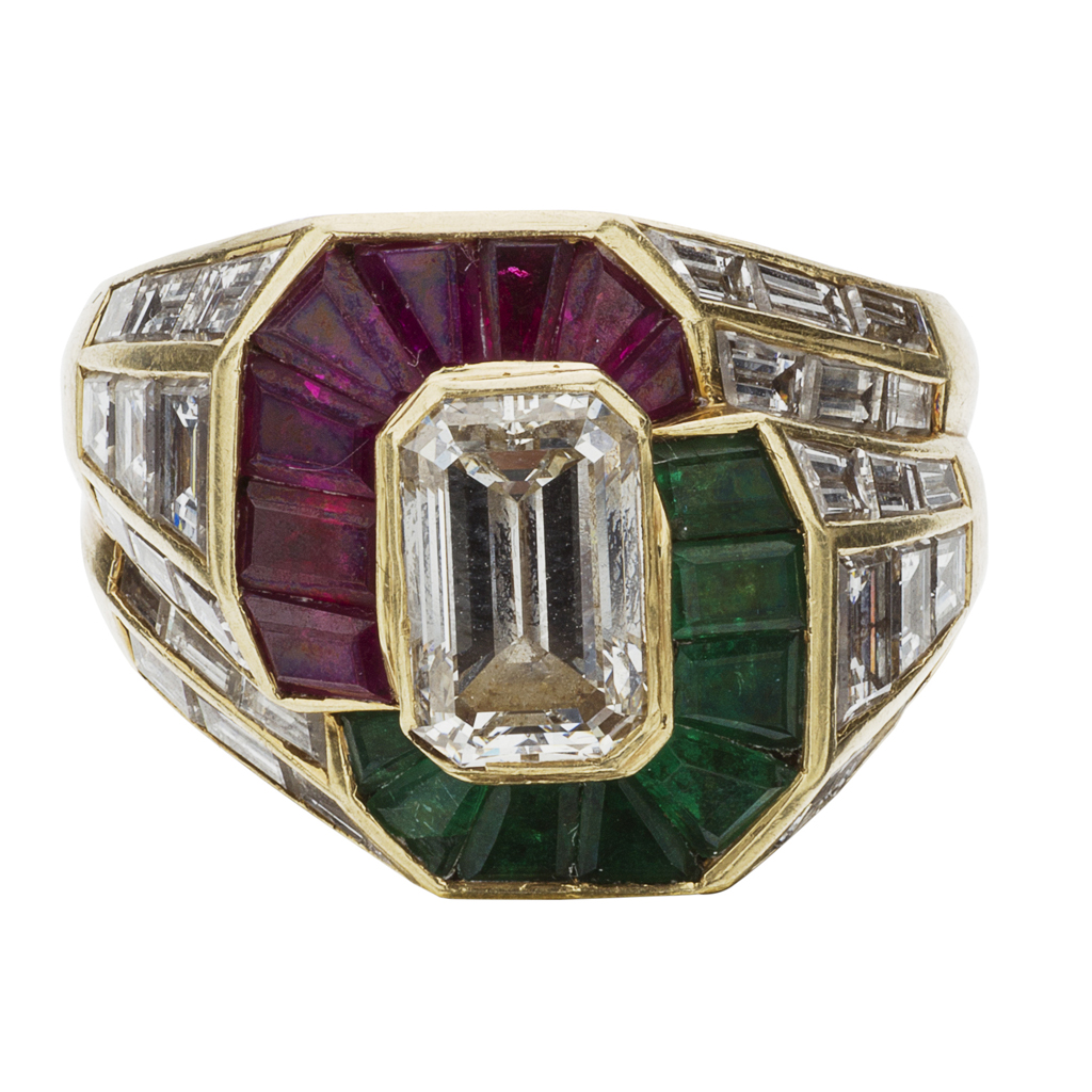 Appraisal: A diamond ruby and emerald cluster ring collet set with