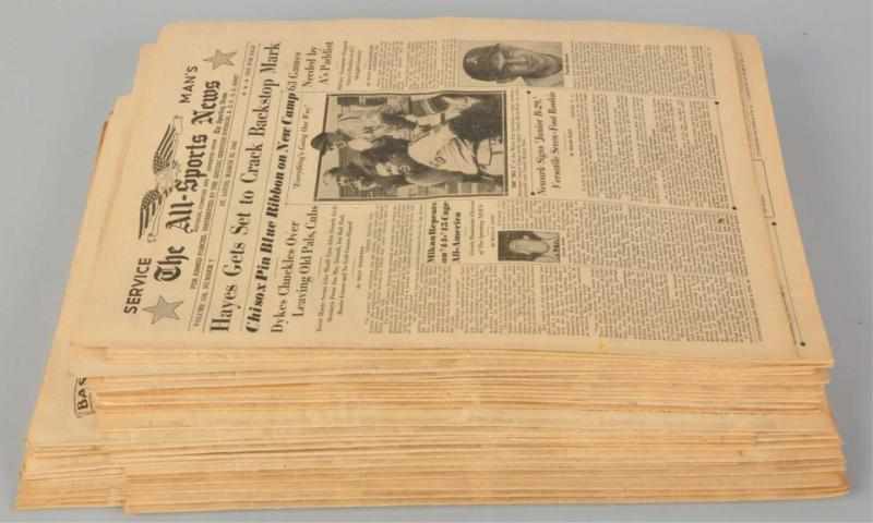 Appraisal: Lot of The Sporting News Newspapers Description Complete run from