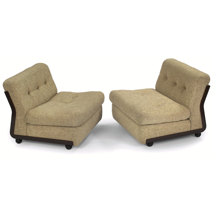 Appraisal: Mario Bellini Amanta chairs pair brown oatmeal