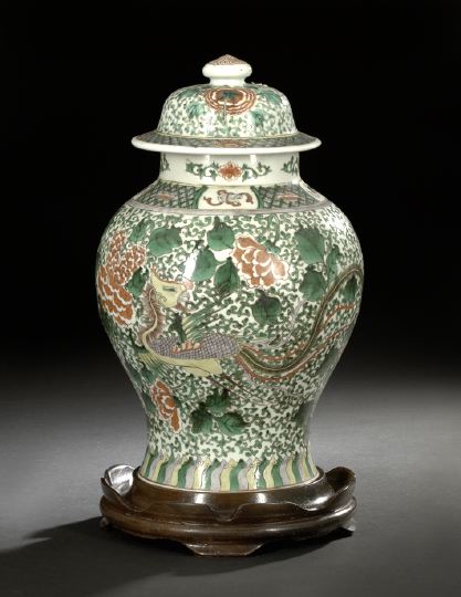 Appraisal: Chinese Famille Verte Porcelain Covered Ginger Jar th century of