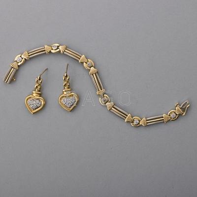 Appraisal: K GOLD DIAMOND BRACELET AND EARRINGS ca Link bracelet with