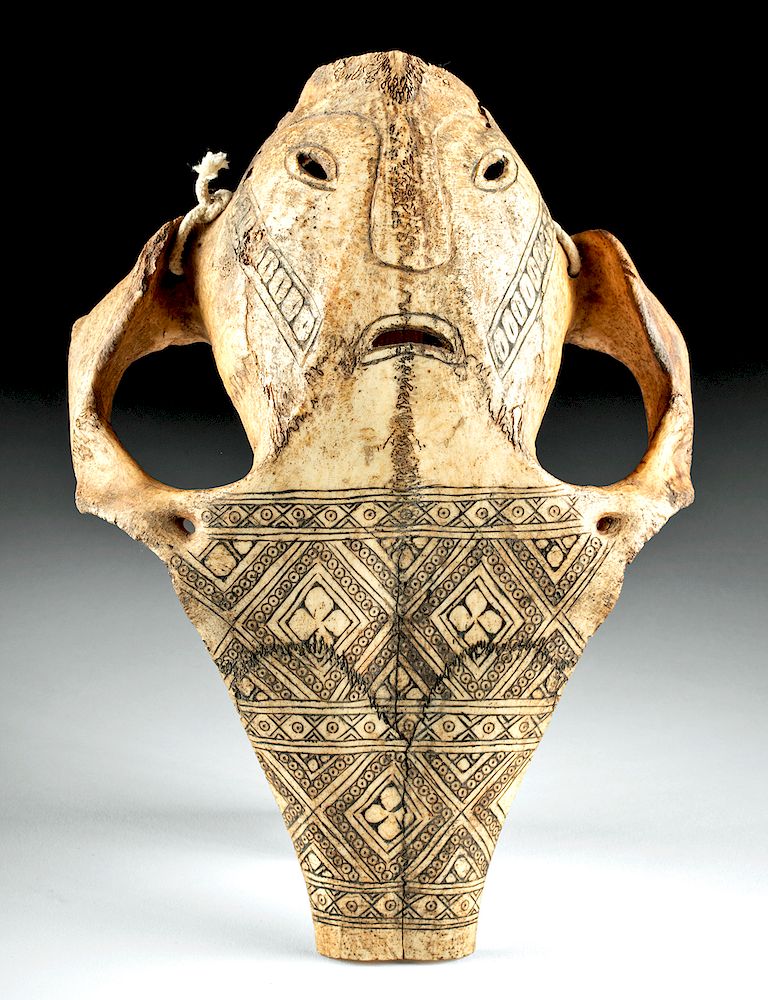 Appraisal: Early th C Indonesia Belu-Atoni Cow Skull Mask Southeast Asia