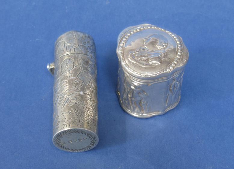 Appraisal: A VICTORIAN SILVER SCENT BOTTLE decorated in the aesthetic taste