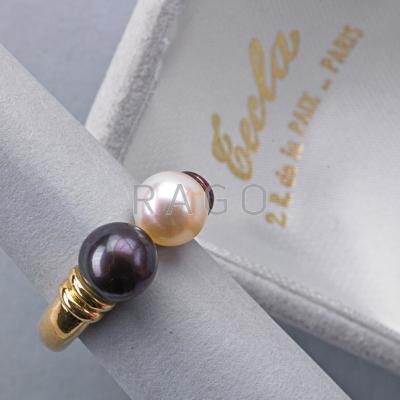 Appraisal: CECLA PARIS K YELLOW GOLD BICOLOR PEARL RING Confronted black