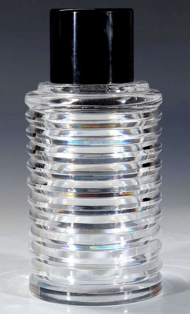 Appraisal: A CUT AND POLISHED CRYSTAL ART DECO BOTTLE The cylindrical