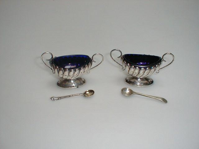 Appraisal: A pair of late Victorian early Edward VII silver salts