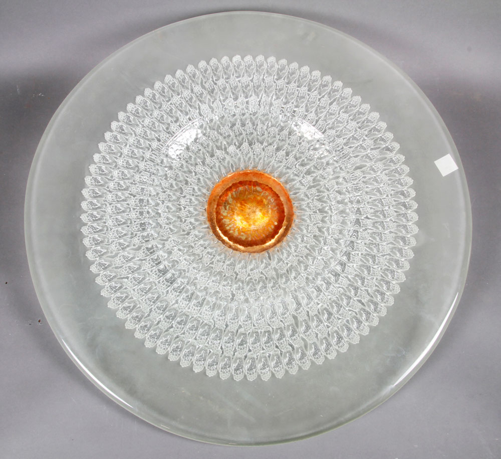 Appraisal: - Modern Crystal Bowl Modern crystal bowl with palm design