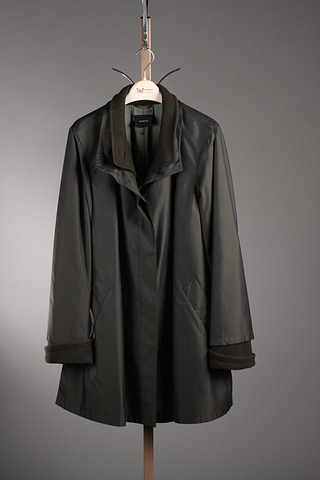 Appraisal: Akris dark green wool car coat fully lined Approx size