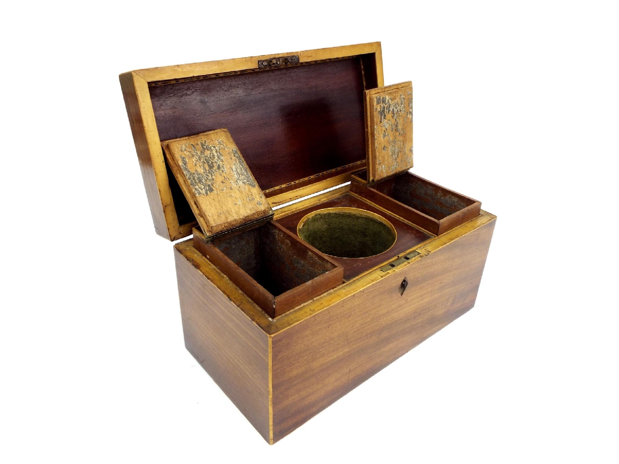 Appraisal: th century mahogany tea caddy the hinged lid enclosing a