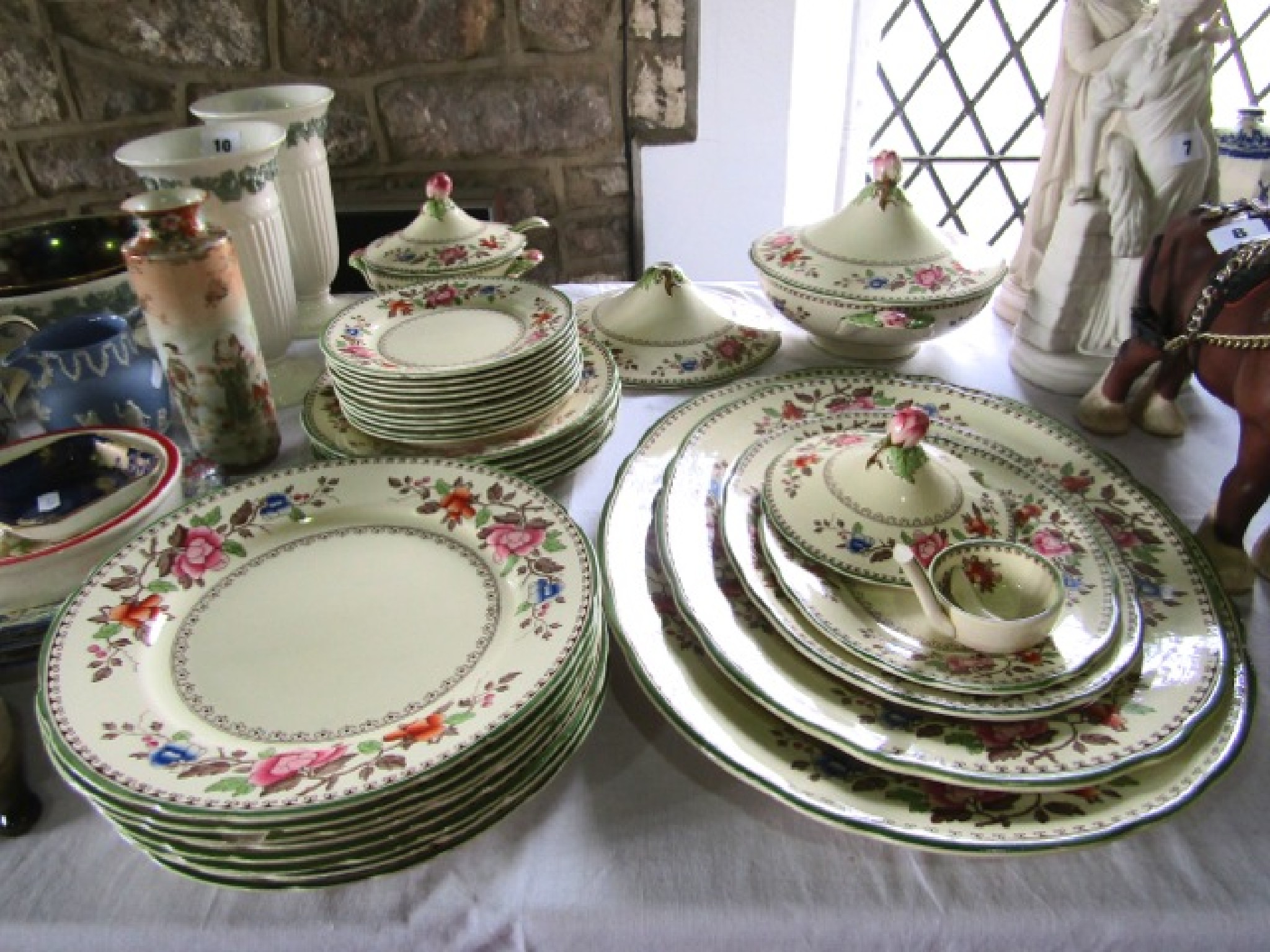 Appraisal: A quantity of Coalport Rosamund pattern dinner wares comprising four