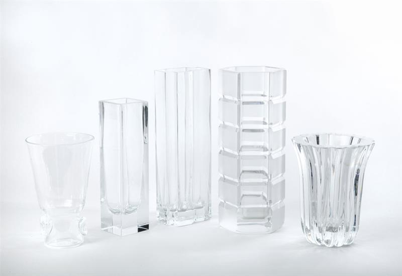 Appraisal: FIVE VASES Glass to in Estimate -