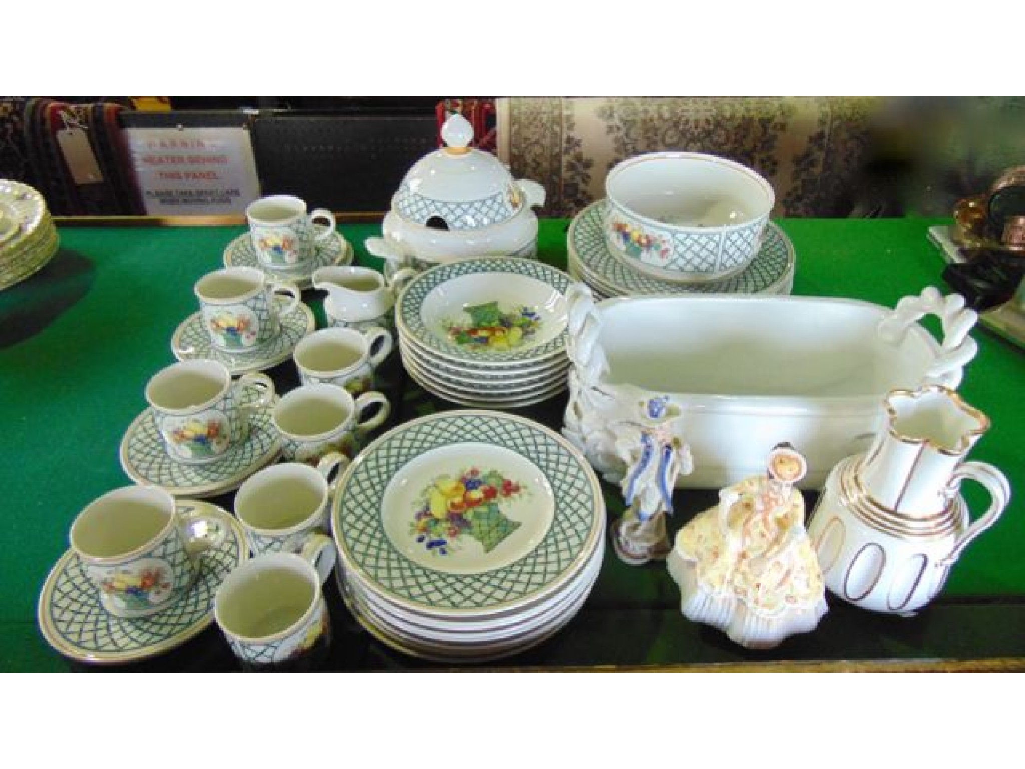 Appraisal: A quantity of Villeroy Boch Basket pattern dinner and tea