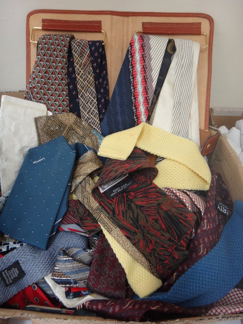 Appraisal: A quantity of gents silk and other ties by Dior