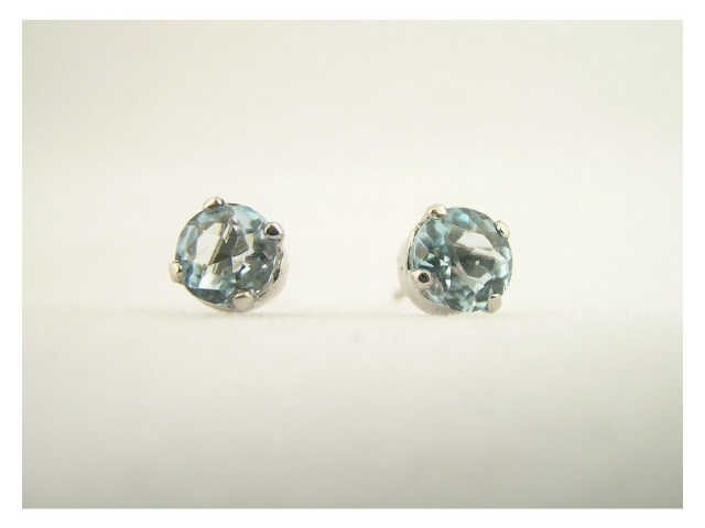 Appraisal: Pair of K white gold post earrings each set with