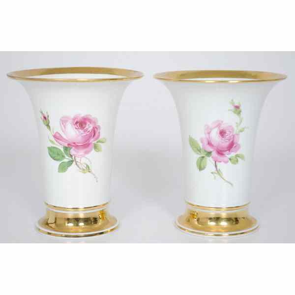 Appraisal: Meissen Porcelain Cache Pots German A pair of Meissen porcelain