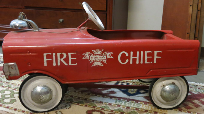 Appraisal: MURRAY FIRE CHIEF PEDAL CAR Murray Ohio Manufacturing Co Cleveland