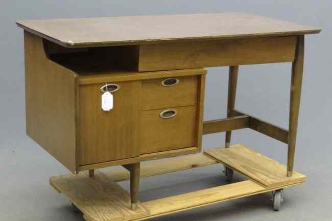 Appraisal: Mid Century Mainline by Hooker desk with formica top ''