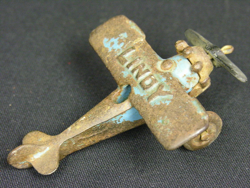 Appraisal: LINDY CAST IRON TOY AIRPLANE Estate item Condition original paint