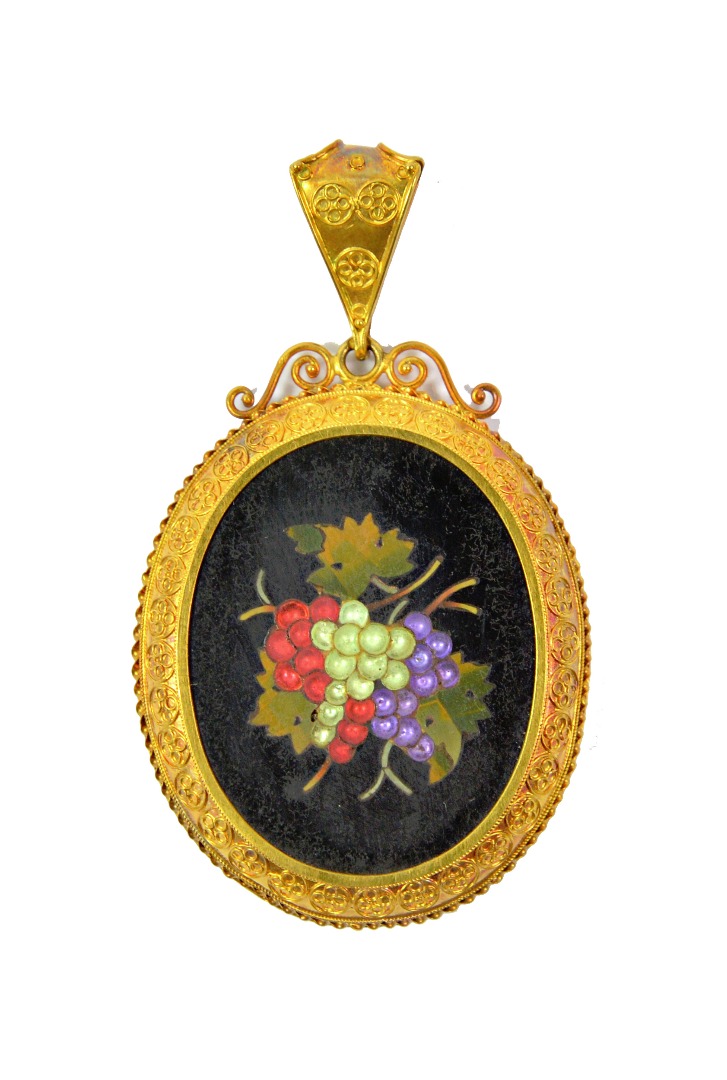 Appraisal: A Victorian gold and pietra dura pendant the oval panel