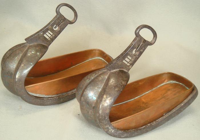 Appraisal: Pr steel stirrups with copper inserts l Estimate -