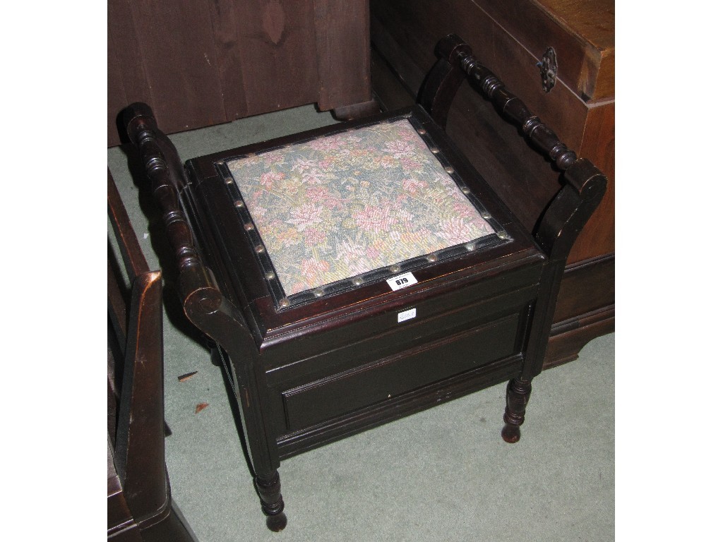 Appraisal: Piano stool commode