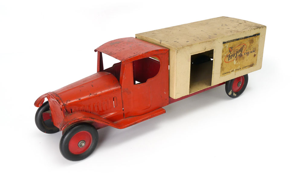 Appraisal: STEELCRAFT FRO-JOY PRESSED STEEL TOY TRUCK Early 's pressed steel