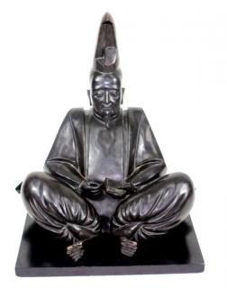 Appraisal: Japanese Bronze Shogun Figure Unsigned Japanese Bronze Shogun Figure Large