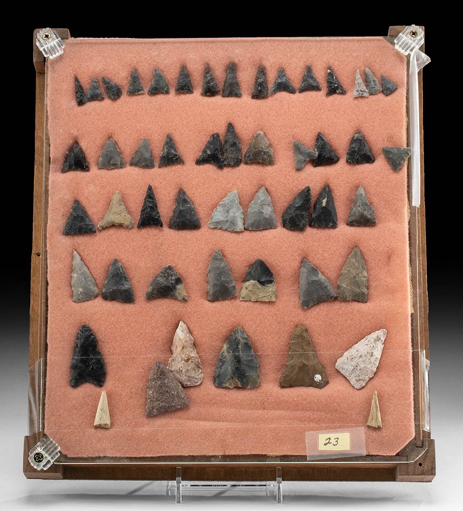 Appraisal: Native American Virginian Stone Bone Arrowheads Native American Virginia Scott