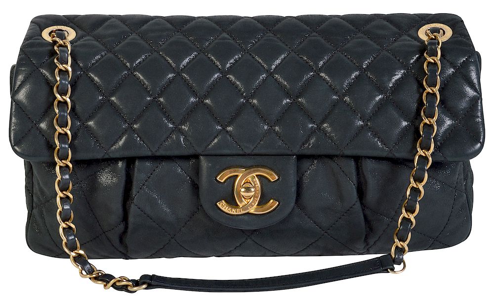 Appraisal: Navy Blue CHANEL Quilted Calfskin Leather Bag Chanel shoulder bag