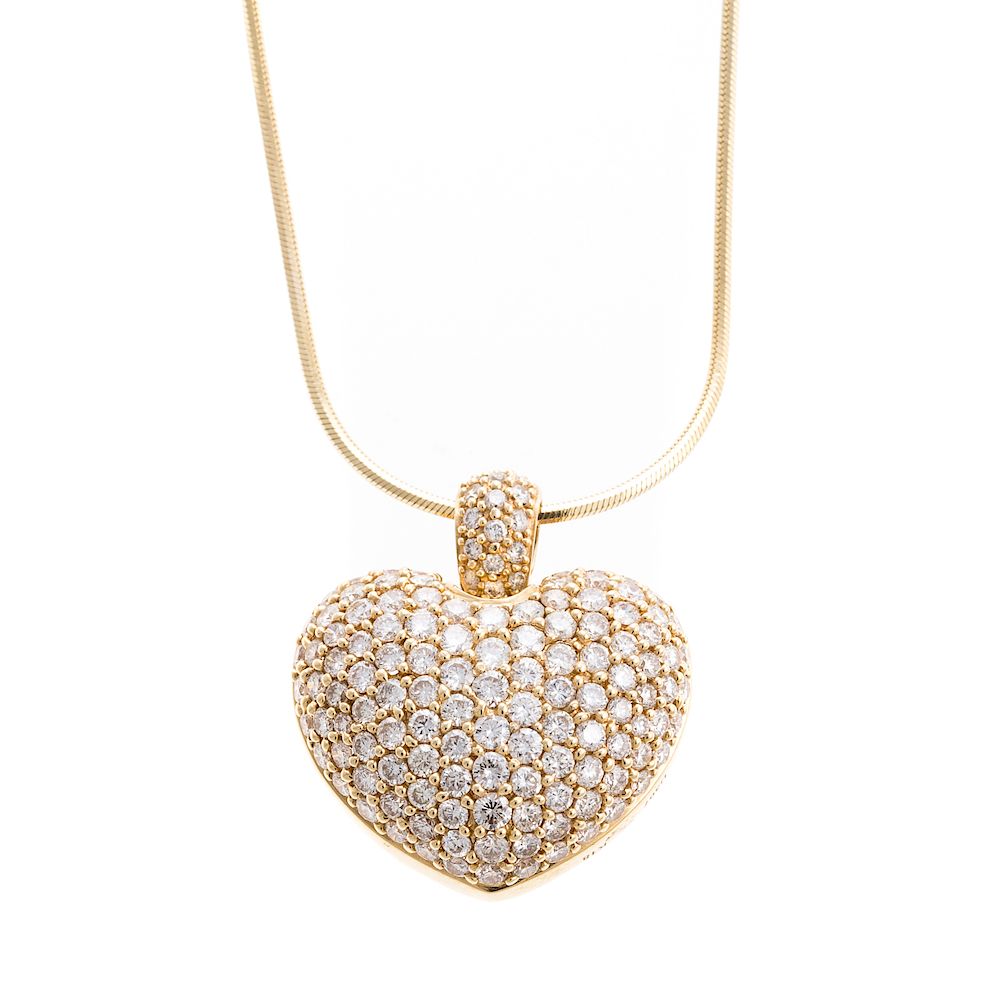 Appraisal: A Ladies K Pave Diamond Heart Pendant on Chain K