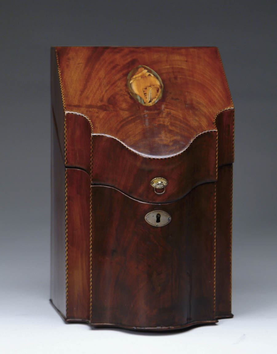 Appraisal: FINE INLAID MAHOGANY KNIFE BOX The shaped front box has