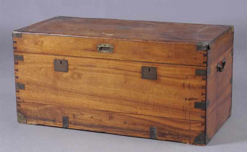 Appraisal: CHINESE EXPORT BRASS-MOUNTED CAMPHORWOOD TRUNK The rectangular top fitted at