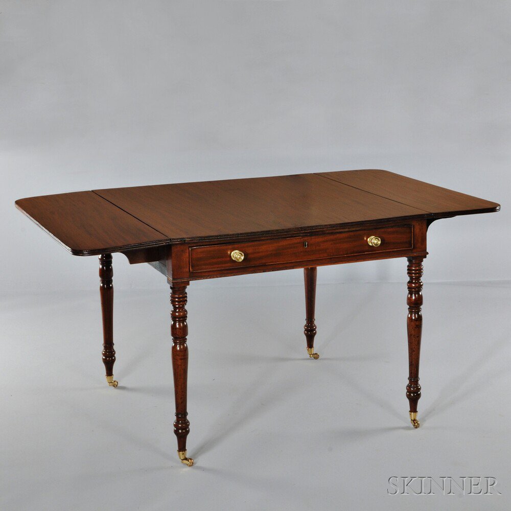 Appraisal: English Mahogany Drop-leaf Table first quarter th century with ribbon