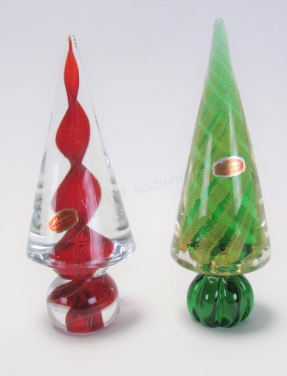 Appraisal: Two Murano glass trees including a green to clear glass