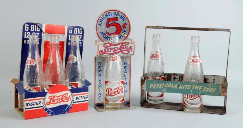 Appraisal: Lot of Pepsi Items This lot includes a Pepsi -