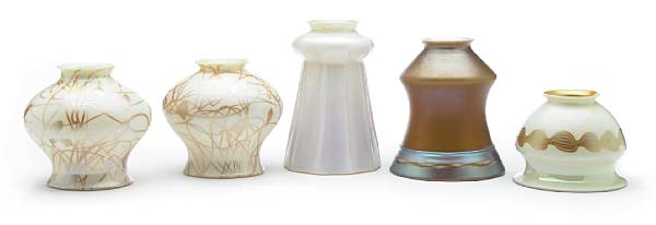 Appraisal: A Steuben brown Intarsia glass shade and four other Steuben