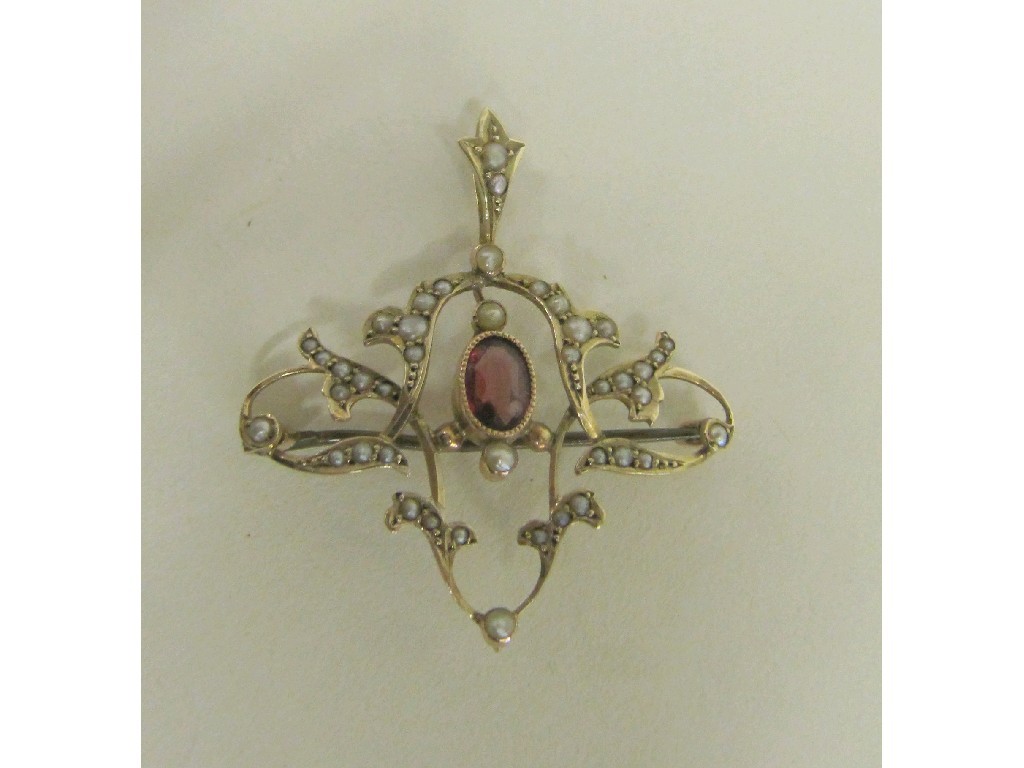 Appraisal: Edwardian ct gold garnet and seed pearl set brooch pendant