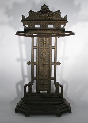 Appraisal: An Aesthetic Movement Falkirk Company cast iron umbrella stand model