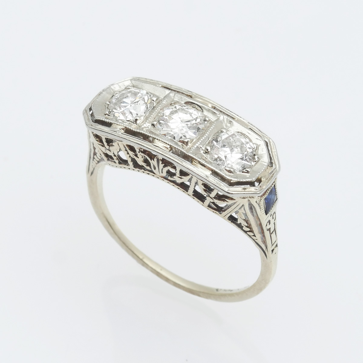 Appraisal: K BELLE EPOQUE STONE DIAMOND RING old European round cut