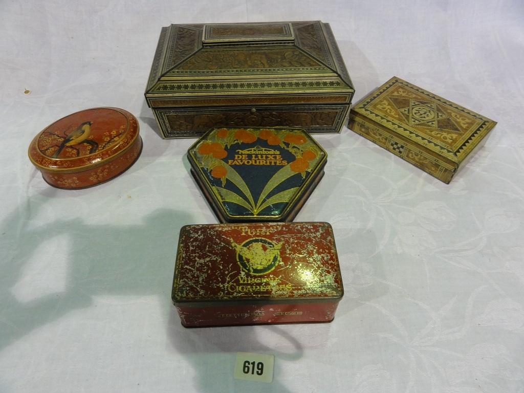 Appraisal: A mixed selection of Huntley Palmer biscuit tins including an