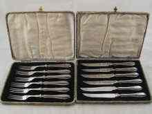 Appraisal: A boxed set of of six silver handled fruit knives