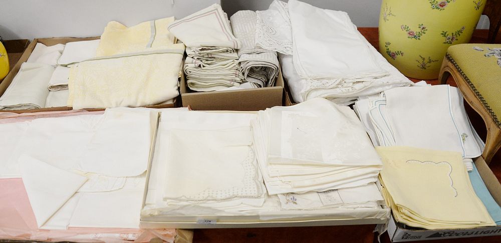 Appraisal: Seven box lots of linen table clothes napkins etc Provenance