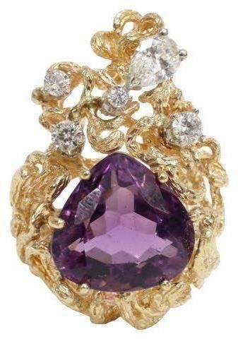 Appraisal: Estate kt yellow gold ring one mixed-cut triangular shaped amethyst