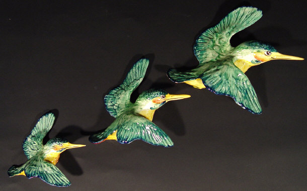 Appraisal: Set of three graduated Beswick Kingfisher wall plaques with hand